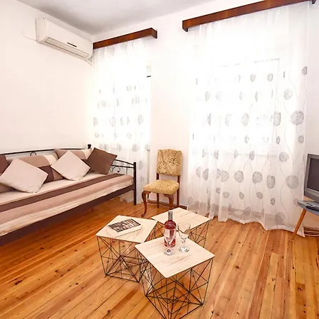 Apartmán Traditional House With Ivy Garden *